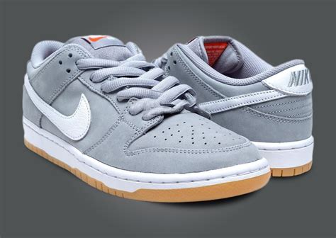 dunkes nike|nike dunks adult.